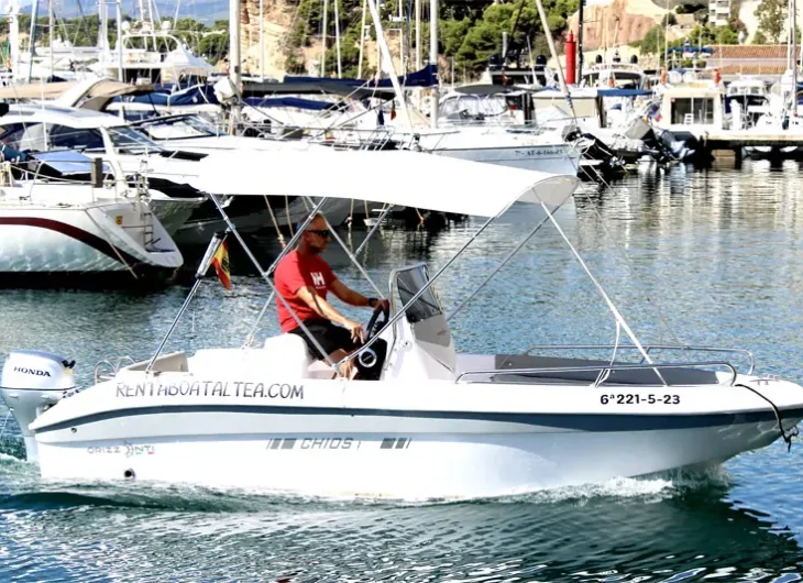 alquiler-banco-sin-licencia altea