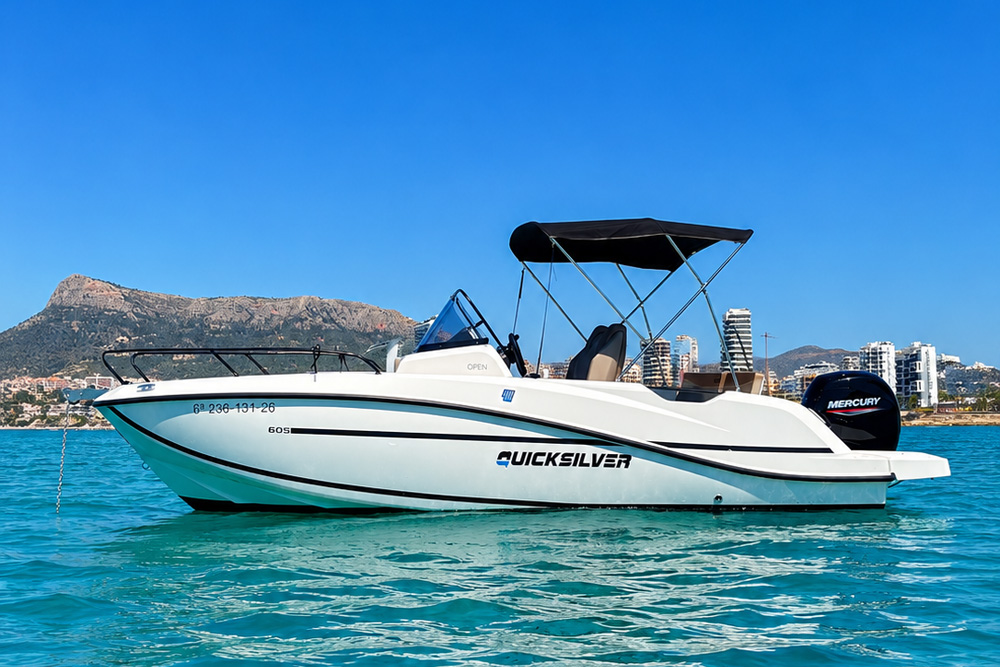 Aalquiler barco quicksilver-605-merche con licencia en Altea y Calpe Aalquiler barco quicksilver-605-merche con licencia en Altea y Calpe
