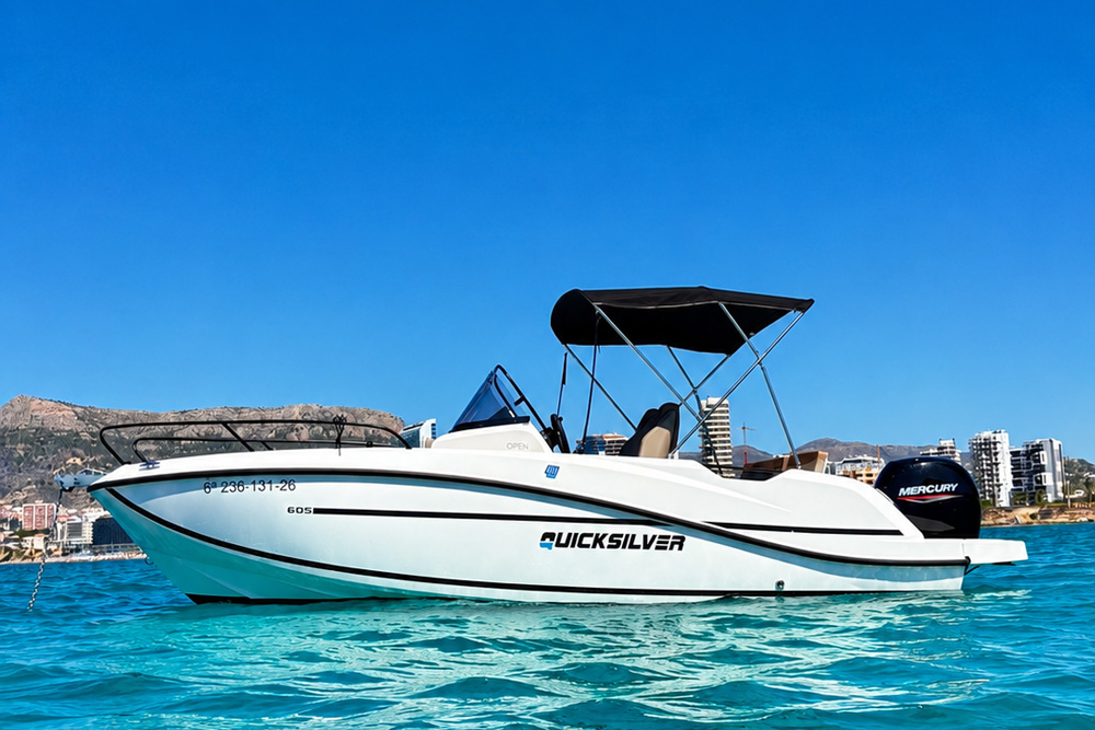Aalquiler barco quicksilver-605-merche con licencia en Altea y Calpe Aalquiler barco quicksilver-605-merche con licencia en Altea y Calpe