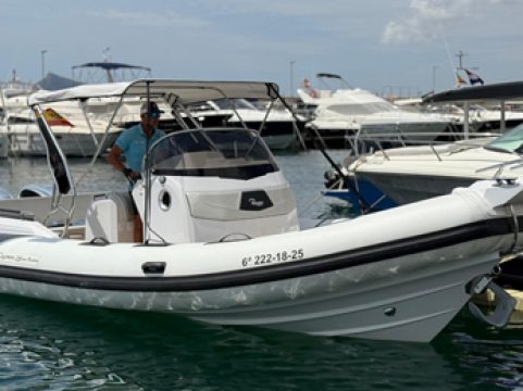 merche-alquiler-patron-altea